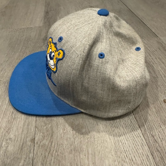 Mitchell & Ness UCLA Bruins Retro Snapback Cap Adjustable One Size Like New - Picture 2 of 7